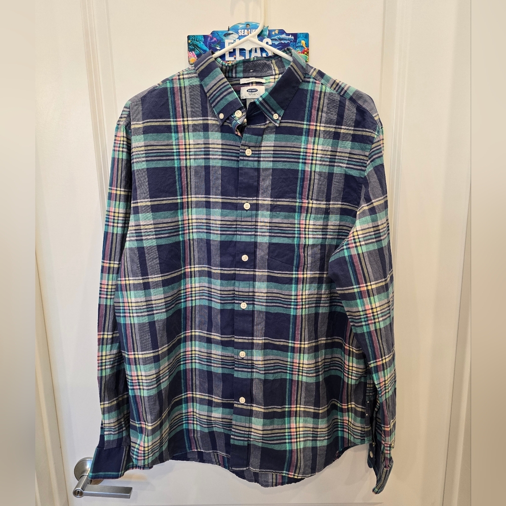 Old Navy Slim Fit Button Down